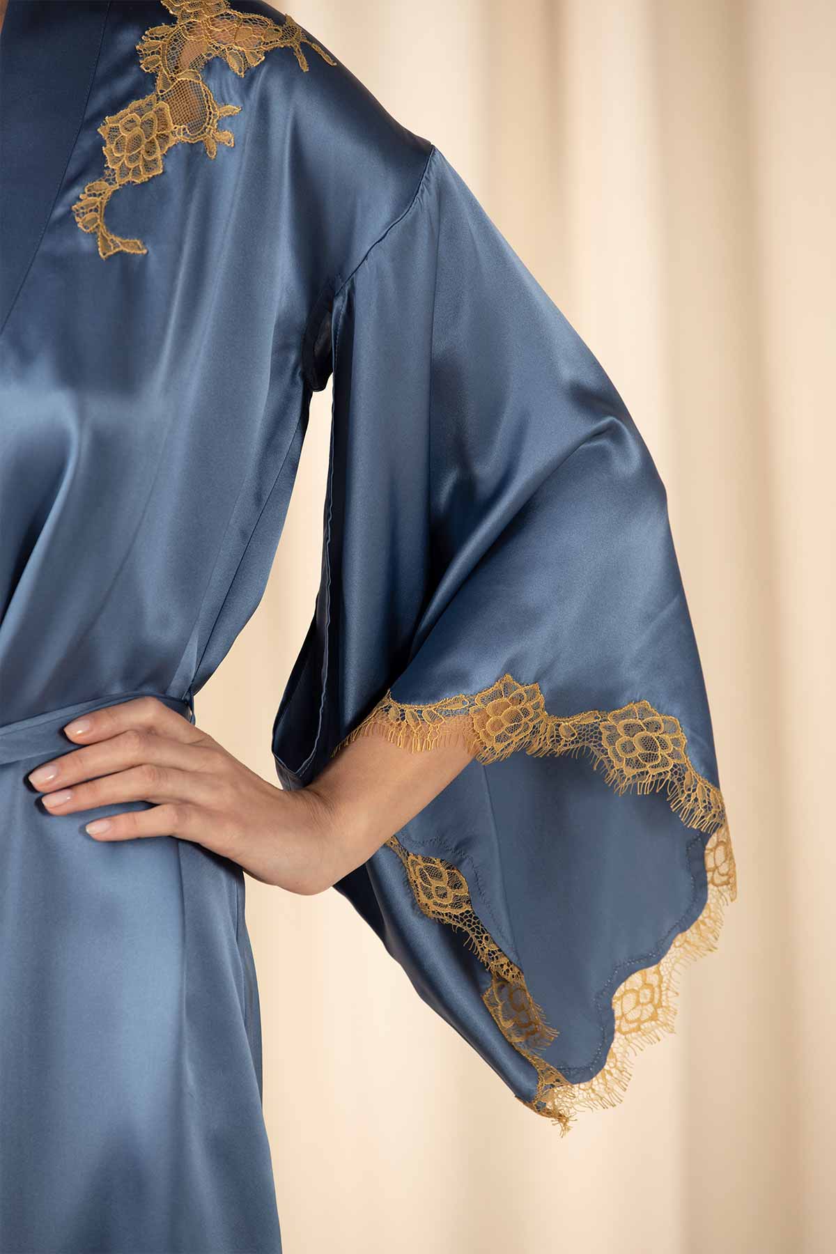 Natasha Lace Kimono Short Robe NK iMODE