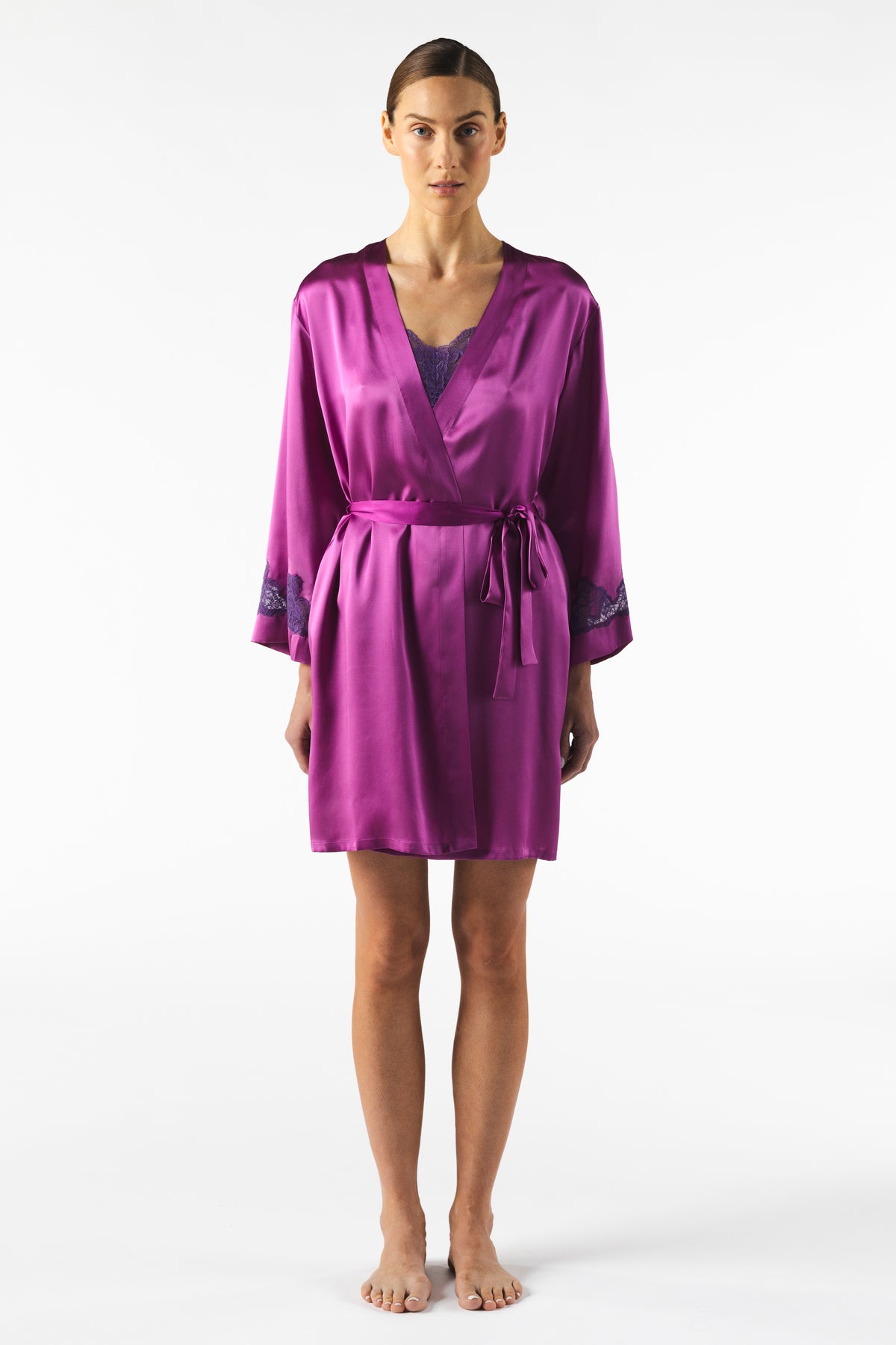 Morgan Iconic Short Silk Robe