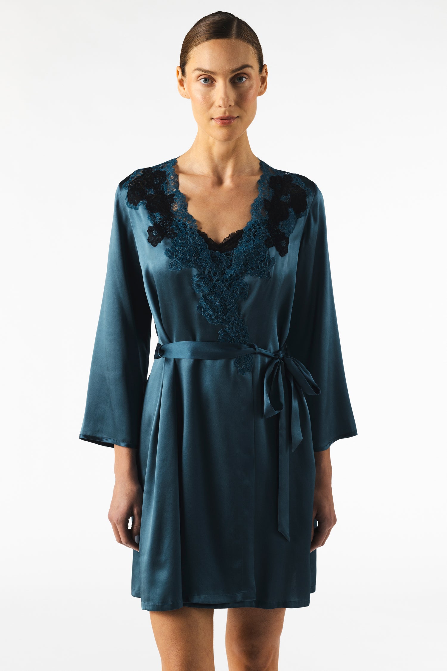 Mireille Twlight - Short Silk Kimono Robe Mireille Twlight - Short Silk Kimono Robe