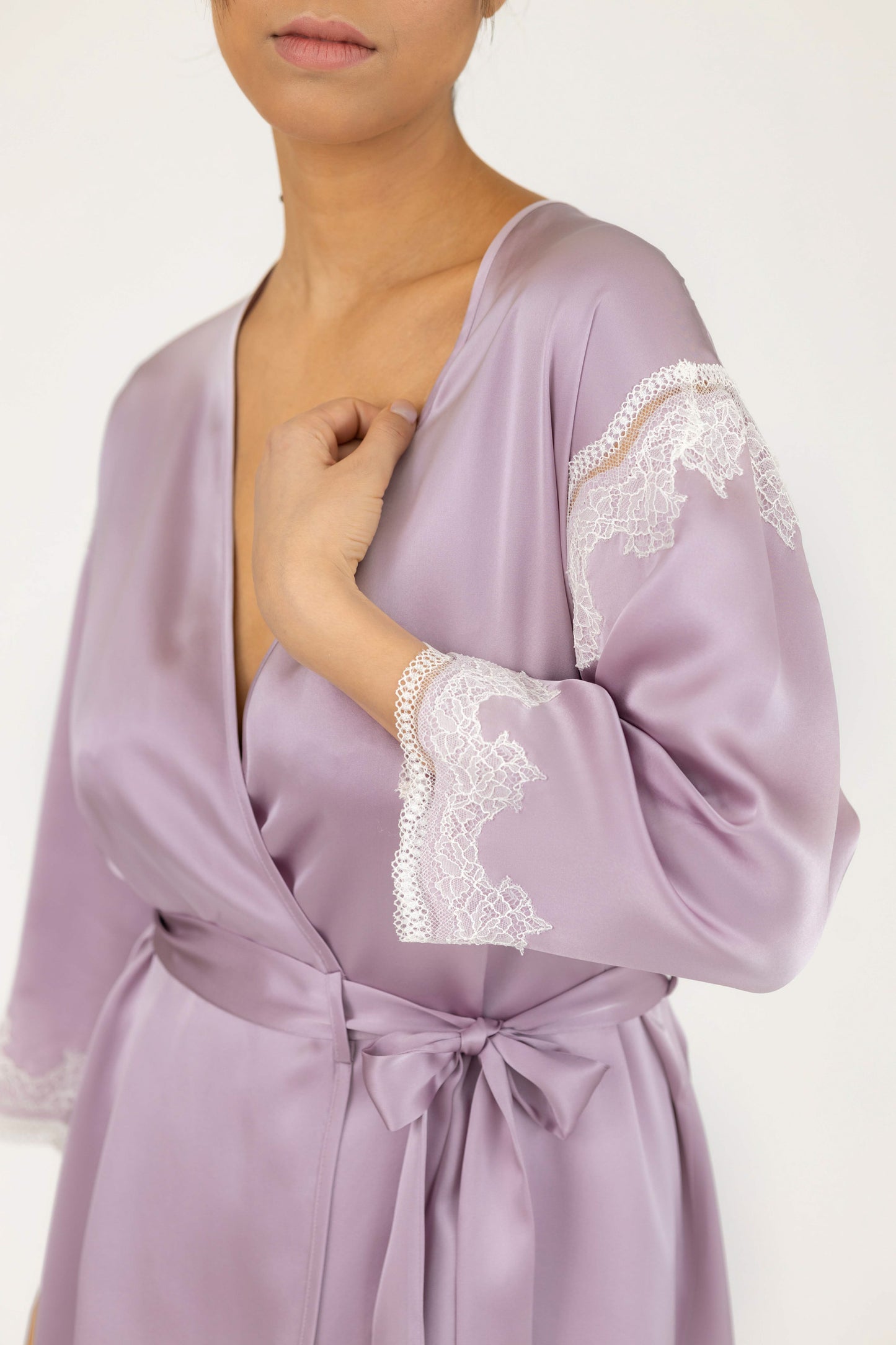 Allegra Soulful Short Silk Robe