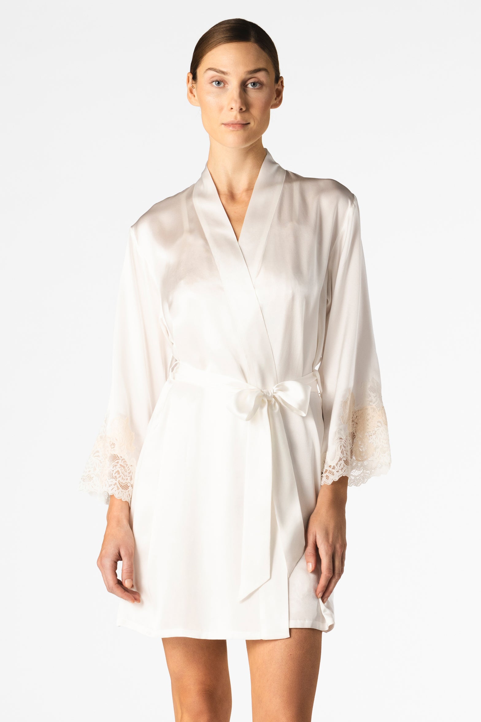 Eniko Short Silk Robe in Ivory | NK IMODE
